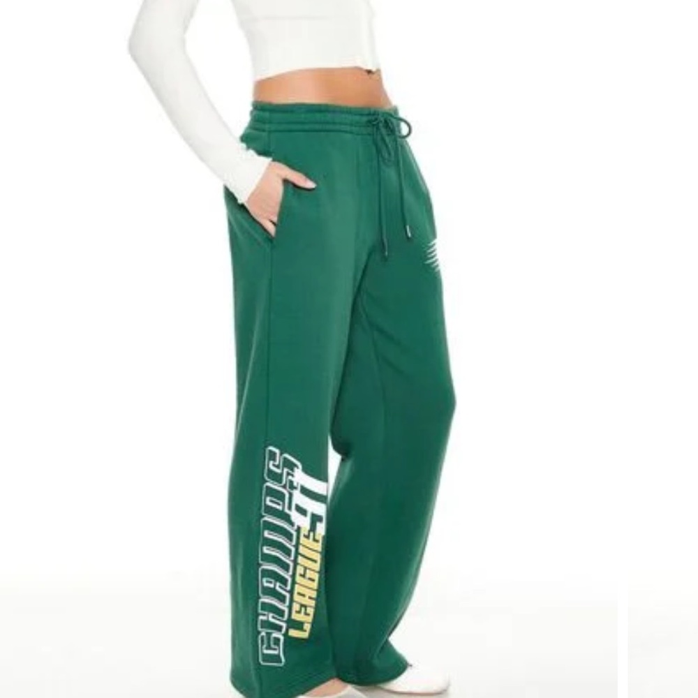 **New** Champs League Graphic Sweatpants Green Size M